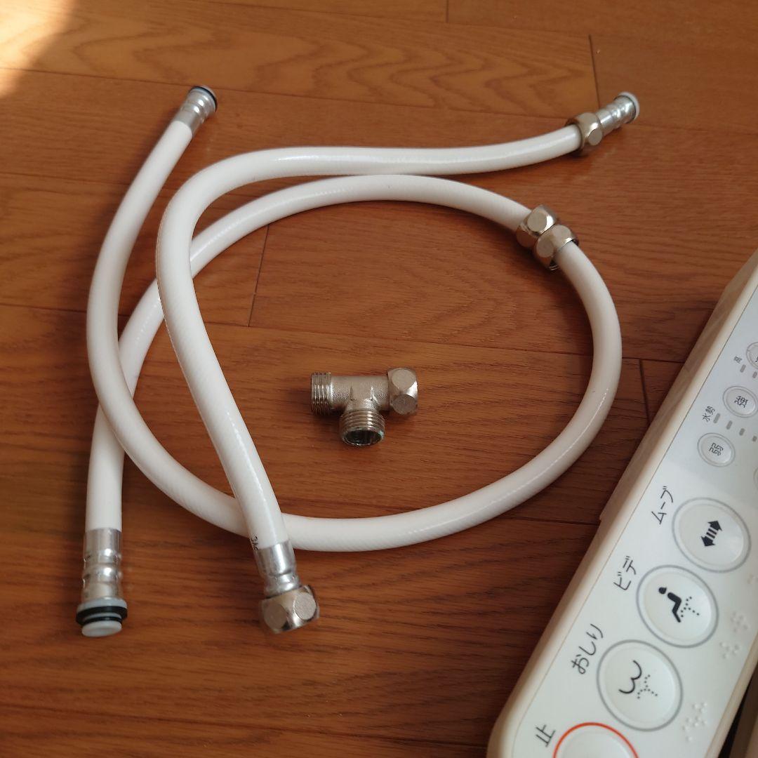 TOSHIBA ウォシュレット機能付き便座 2022年製