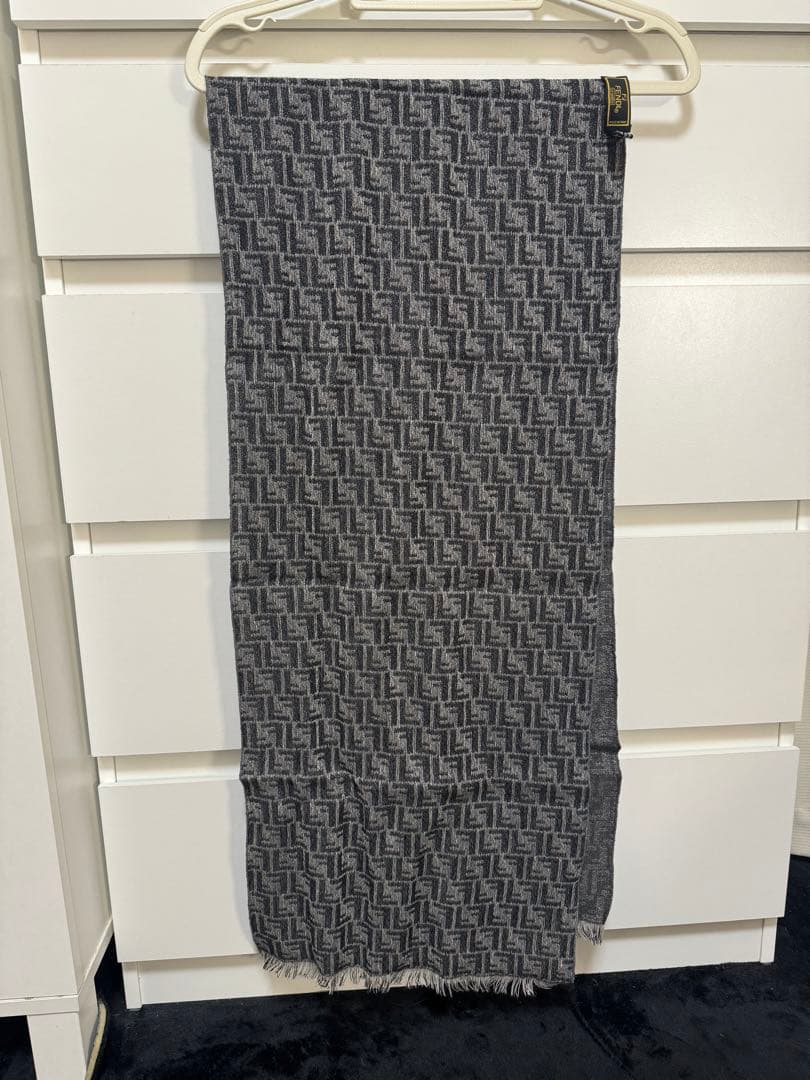 FENDI グレー FFロゴ マフラー 約180cm