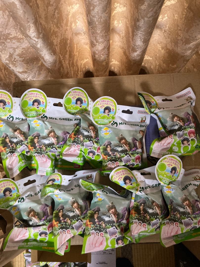 ミセスグリーンアップル びっくらたまご☆Mrs. Green Apple 10個