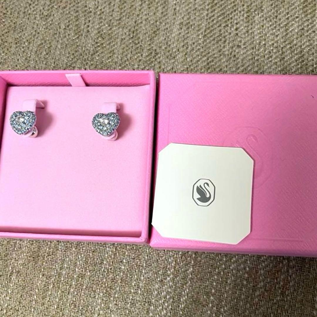 スワロフスキー　ピアス　Idyllia ハート　ブルー　正規品　極美品　箱付