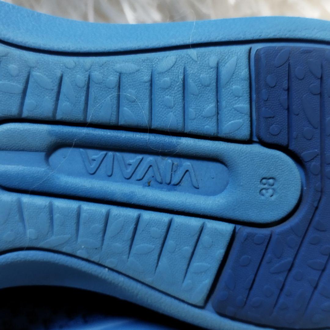 【極美品】VIVAIA スリッポン スニーカー 24cm ブルー 青