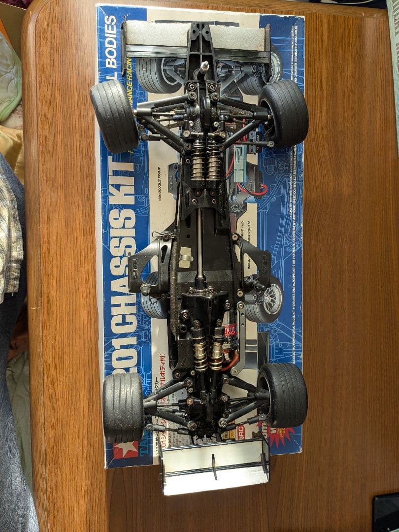 TAMIYA F201 CHASSIS 高性能ラジコンカー