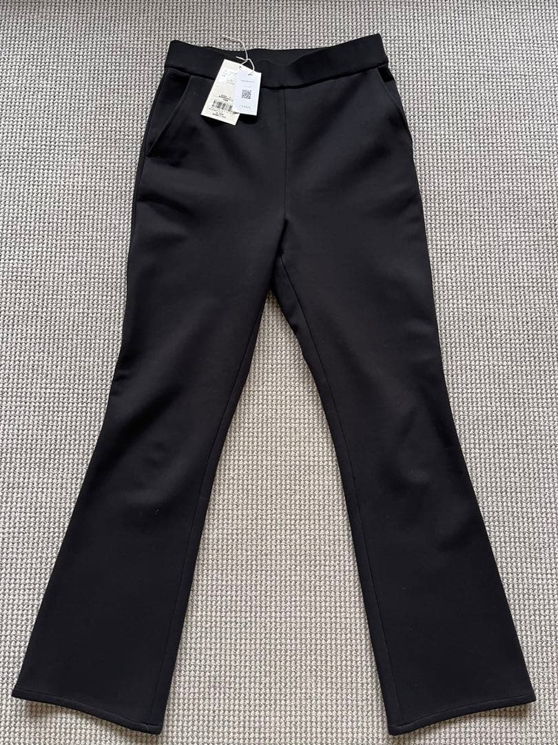 LE PHlL LE PHIL SPORTS》ストレッチサーモポンチパンツ