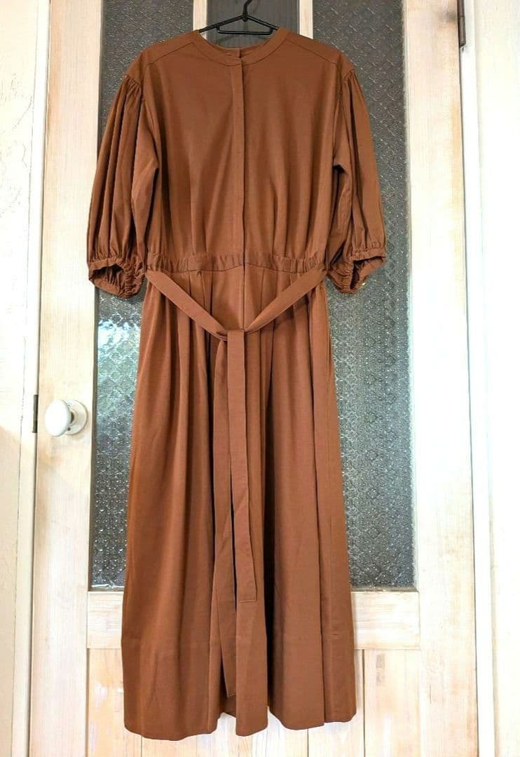 美品　カレンソロジー　ロングワンピース ７分袖　ウエストリボン付