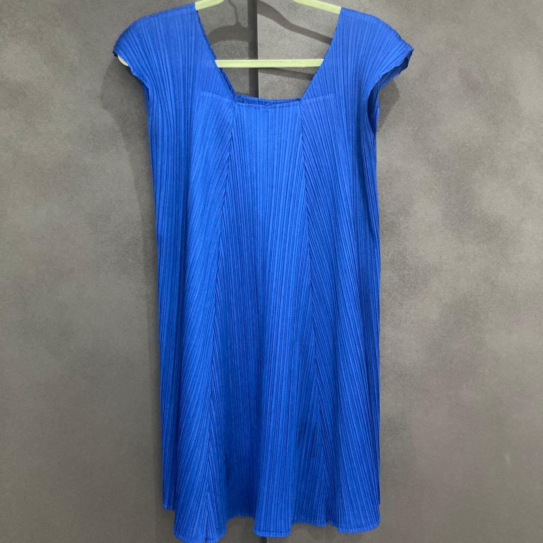 プリーツプリーズ　Aラインチュニック　サイズ3 ブルー