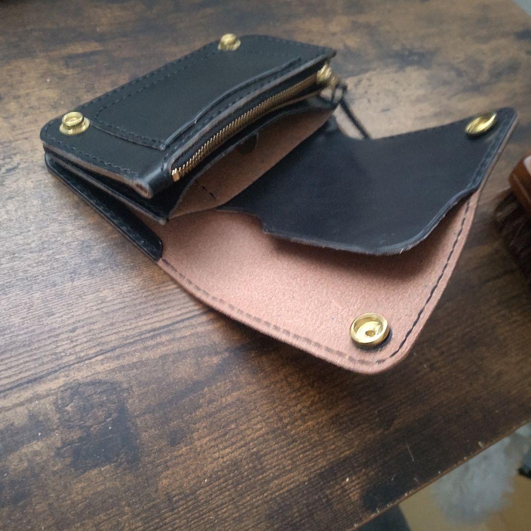 【100%昭南皮革ベンズ使用】お札を折らず収納できるミドルトラッカーウォレット