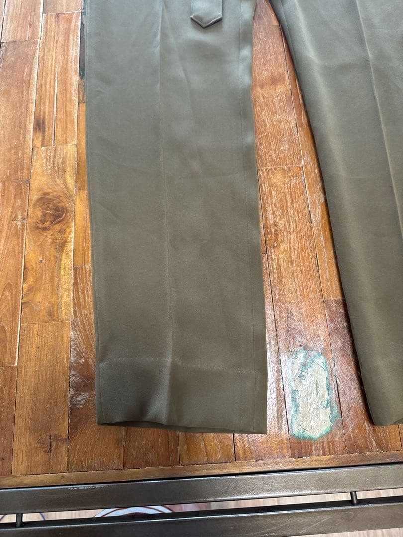 クルニ ワイドパンツ サイズ1 スラックス　オリーブ　極美品　ベルト付き