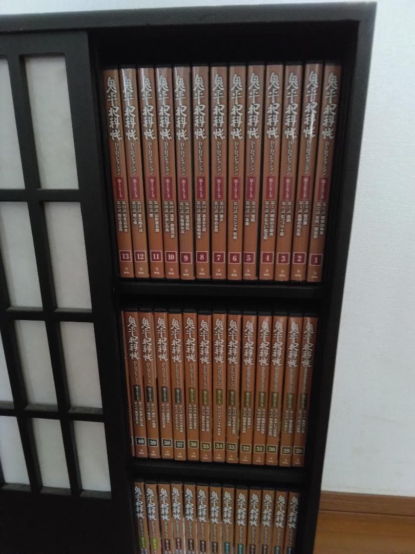 鬼平犯科帳ＤＶＤ　全81巻　専用収納棚付き