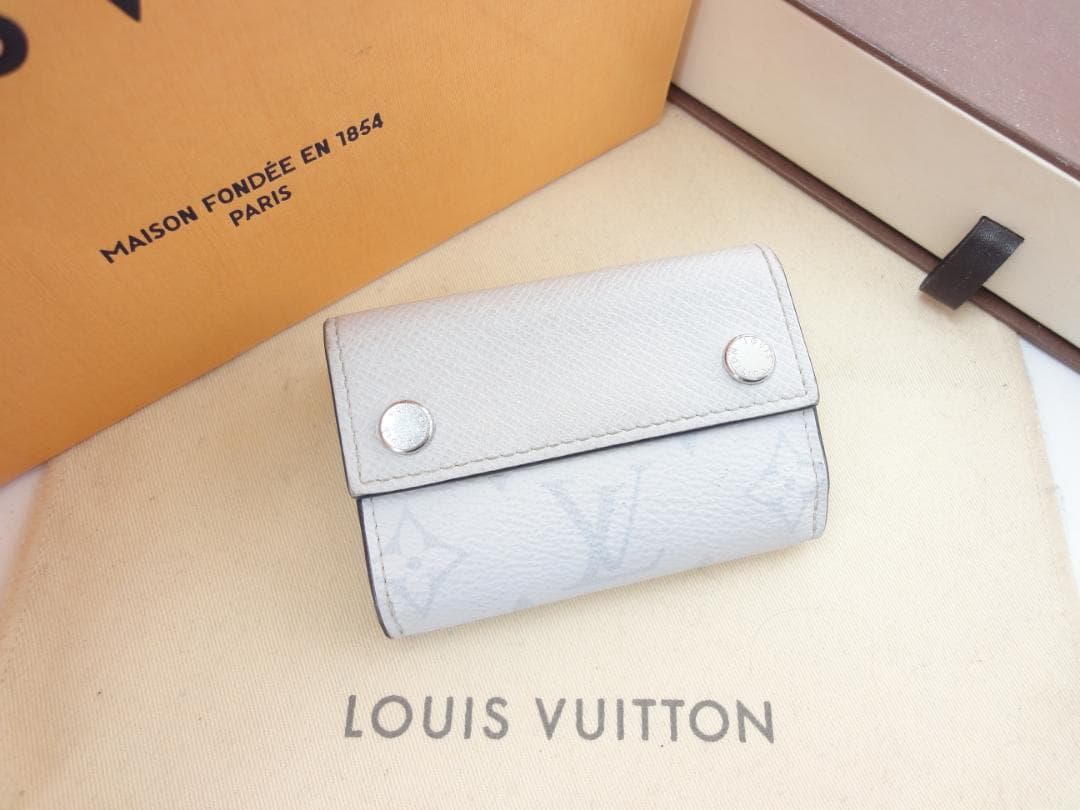 美品★ヴィトン タイガラマ【ディスカバリーコンパクトウォレット】財布★A07