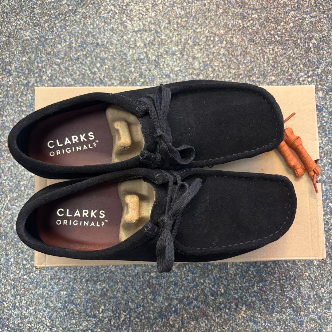 k*n様 CLARKS WALLABEE BLACK SUEDE 2615551