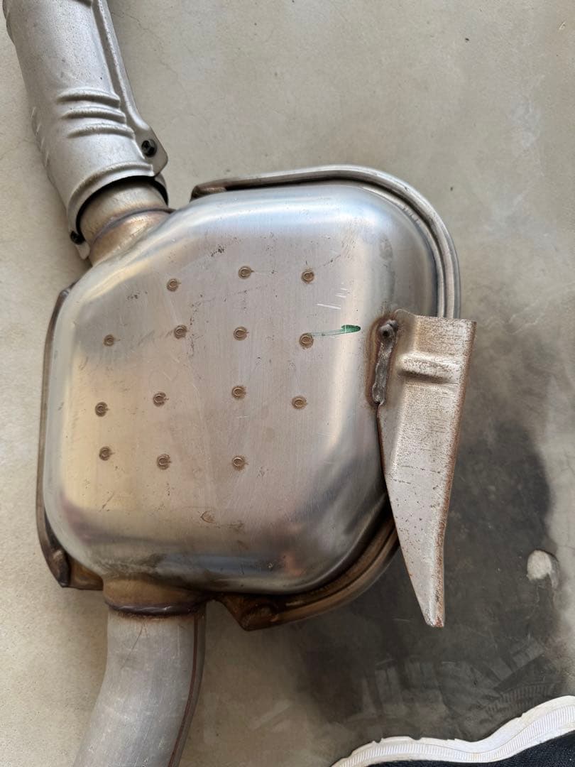 スカイライン　R32 GT-R純正マフラー