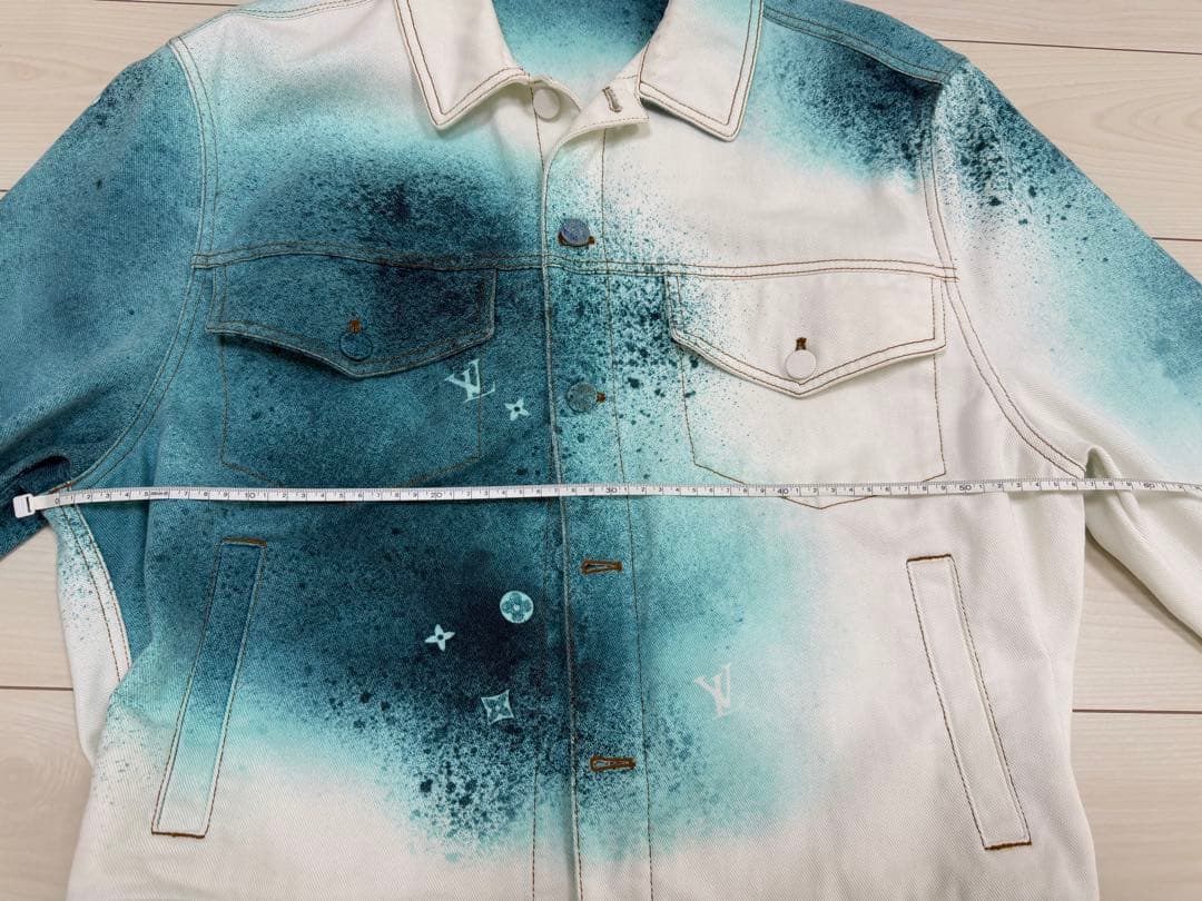 Louis Vuitton スプレージャケット　訳ありの為説明を必ずお読み下さい