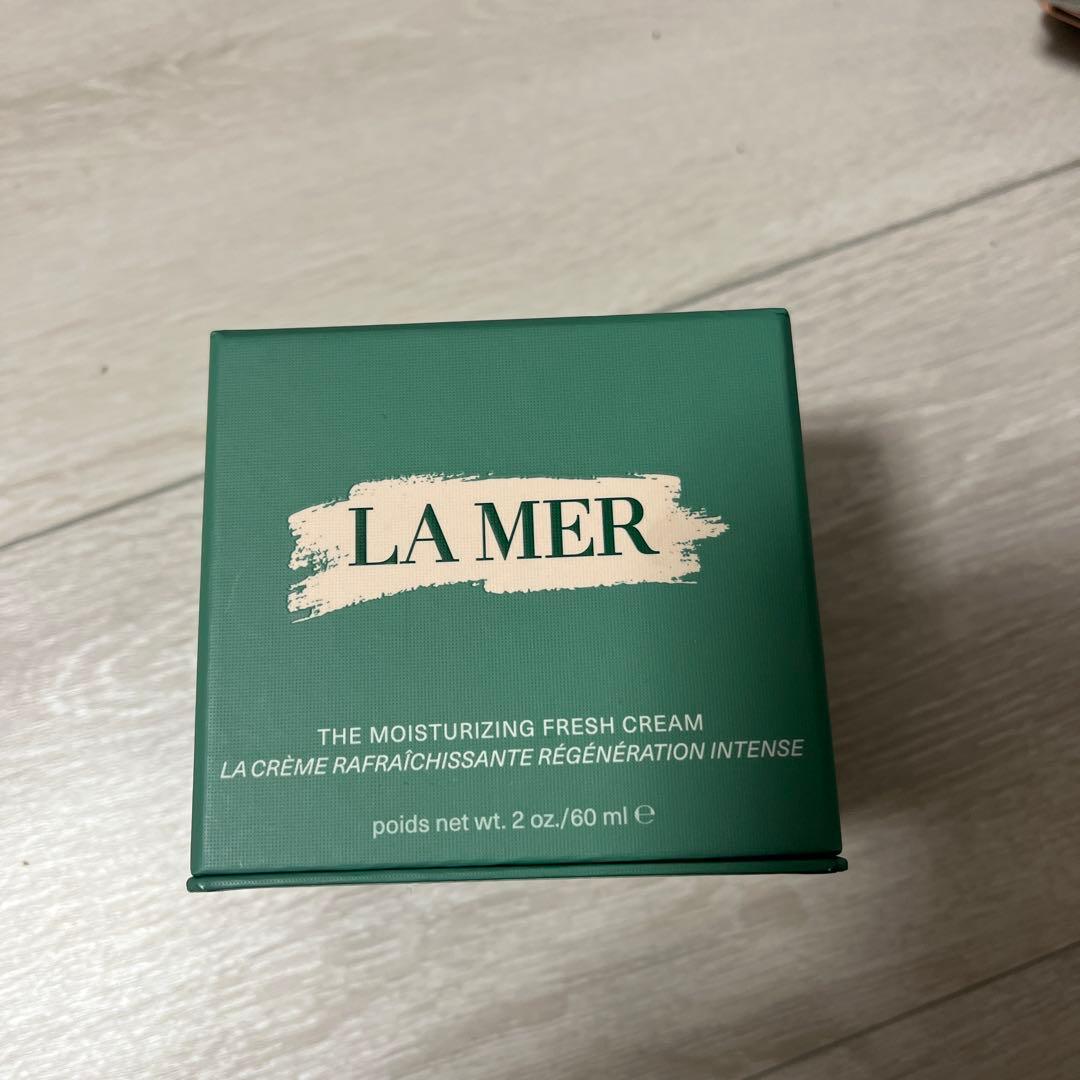 ^*^様 LA MER THE MOISTURIZING FRESH CREAM