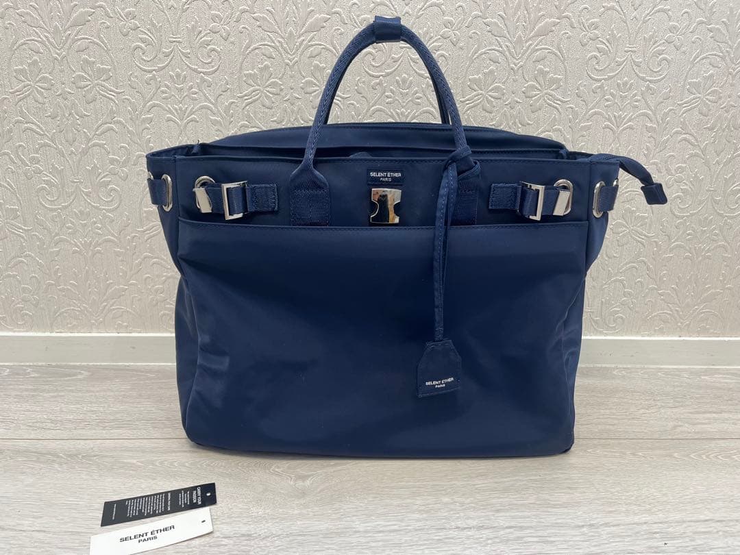 ☆美品☆セレーン　エテール　レディースビジネスバックPASSION36 ネイビー