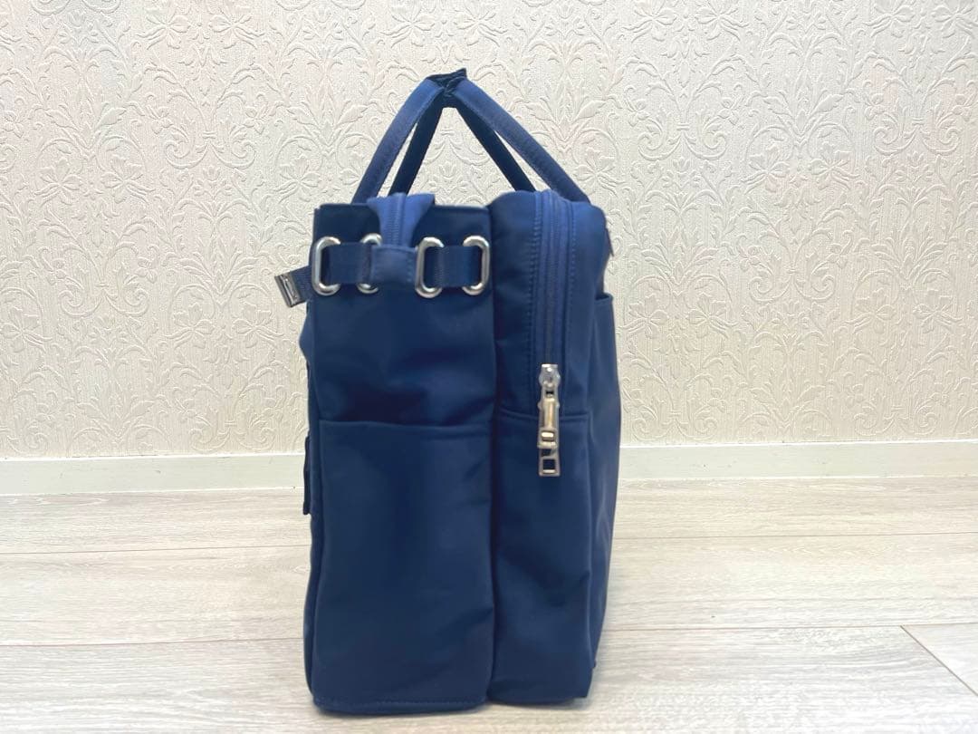 ☆美品☆セレーン　エテール　レディースビジネスバックPASSION36 ネイビー