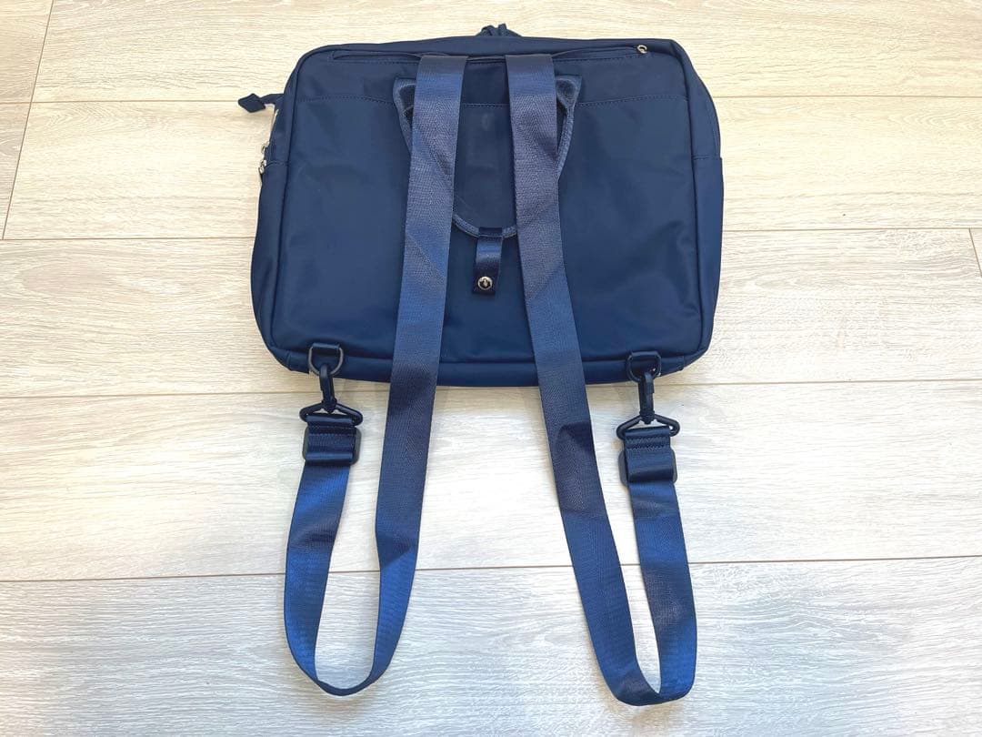 ☆美品☆セレーン　エテール　レディースビジネスバックPASSION36 ネイビー