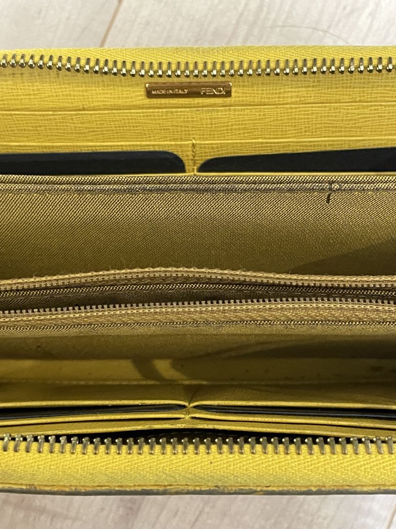 フェンディ FENDI 長財布 ズッカ zucca