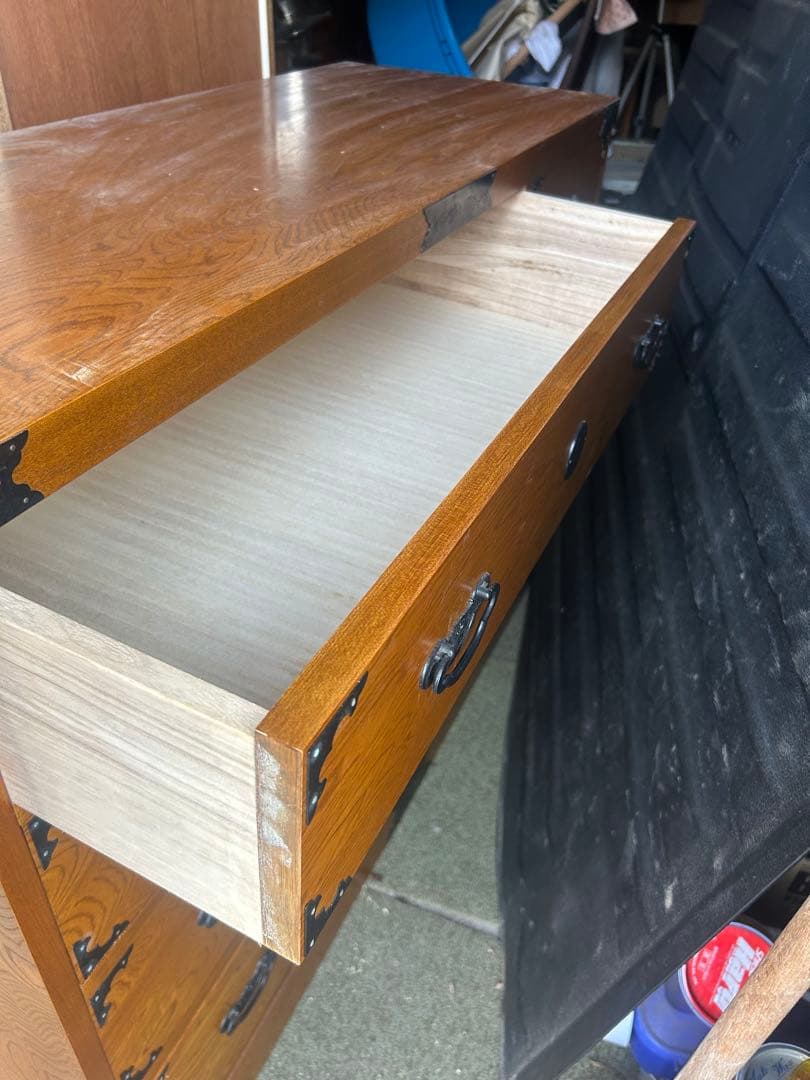 和タンス　【蔵出し】アンティーク　車箪笥　ローチェスト　時代箪笥　古タンス