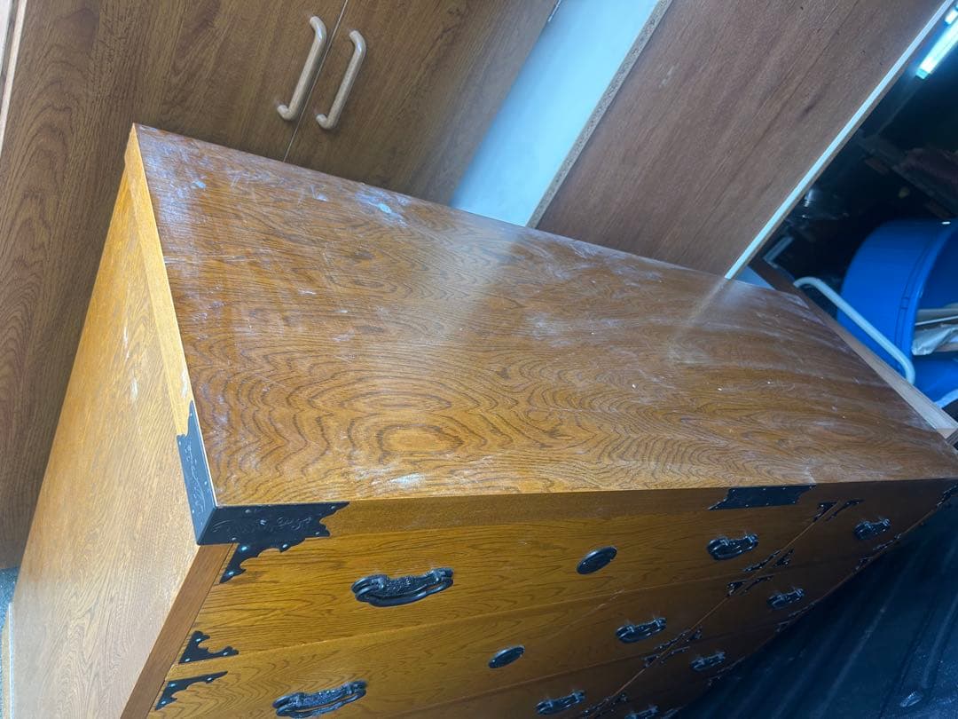 和タンス　【蔵出し】アンティーク　車箪笥　ローチェスト　時代箪笥　古タンス