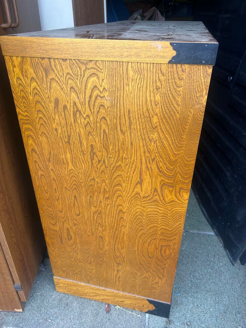 和タンス　【蔵出し】アンティーク　車箪笥　ローチェスト　時代箪笥　古タンス