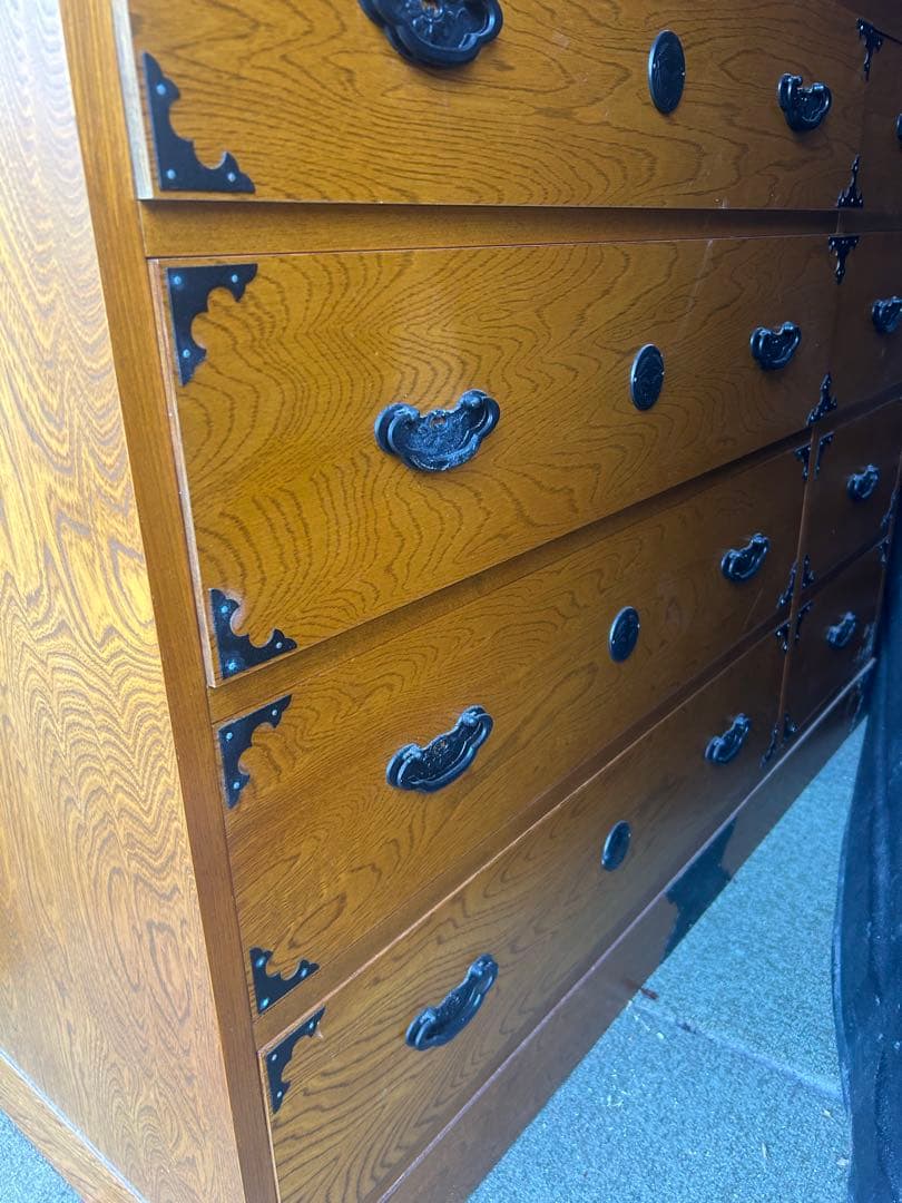 和タンス　【蔵出し】アンティーク　車箪笥　ローチェスト　時代箪笥　古タンス