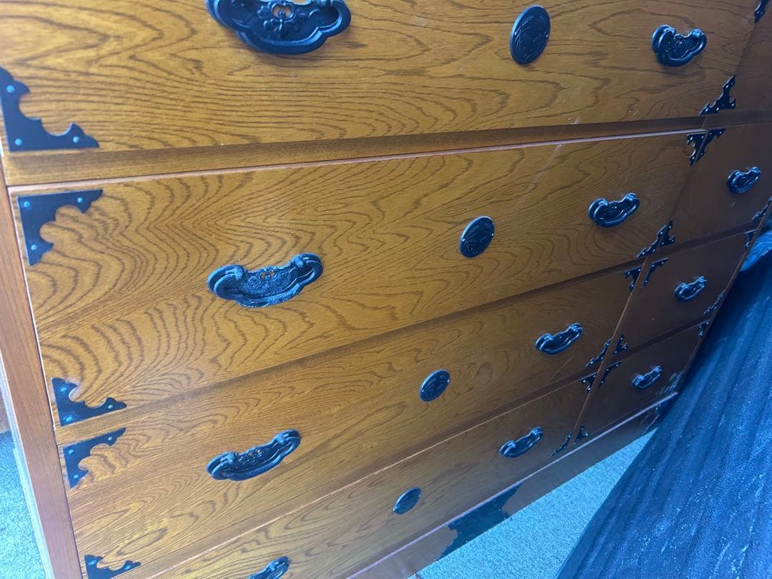 和タンス　【蔵出し】アンティーク　車箪笥　ローチェスト　時代箪笥　古タンス