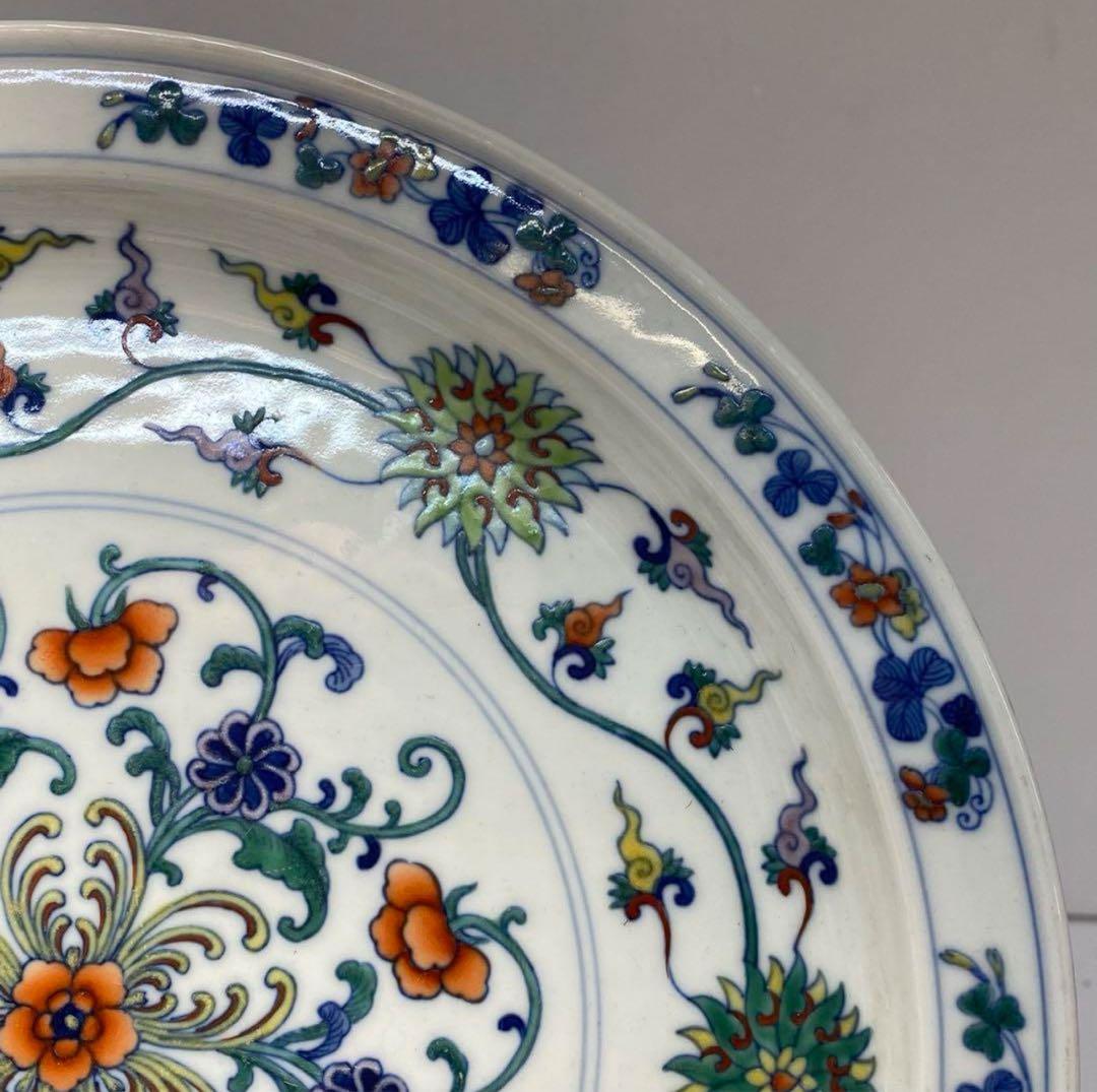 大清乾隆年製　中国美術　斗彩大皿　直径28.6cm y703
