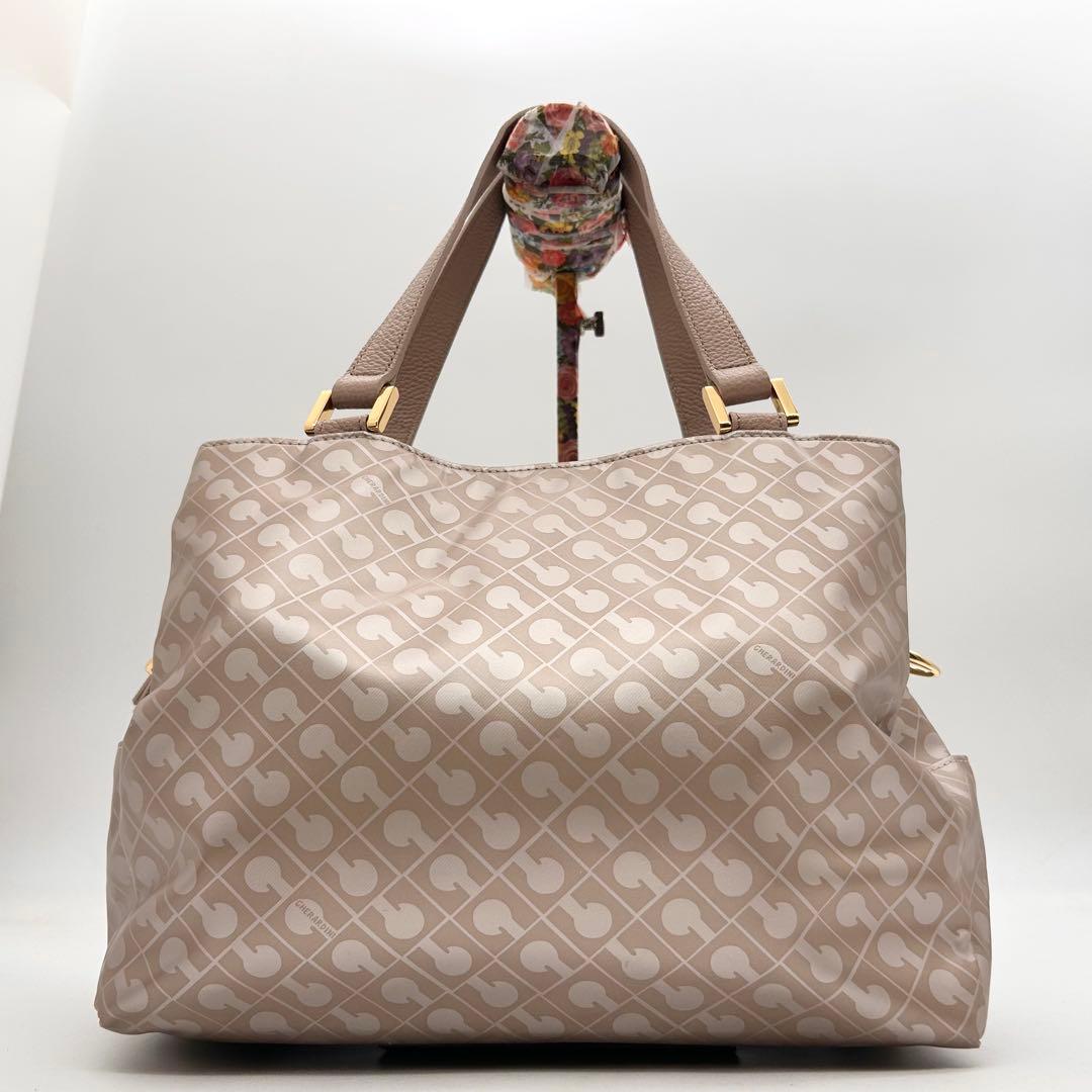 未使用　ゲラルディーニ　ソフティ　ショルダーバッグ　2way　肩掛け　斜め掛け