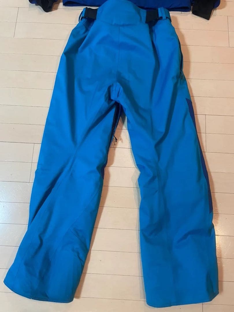 ミズノスキーウェア 青色