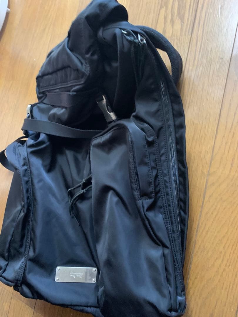 アンダーカバー　undercover プラダ型リュック　黒　ブラック