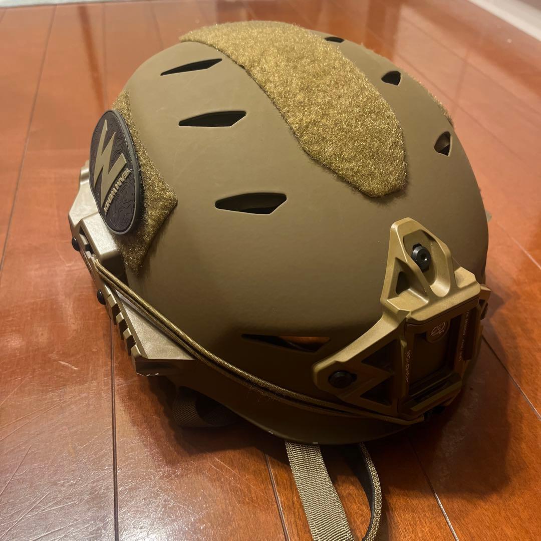 チームウェンディ　カーボンヘルメット　コヨーテ　size2 L/XL おまけ多数