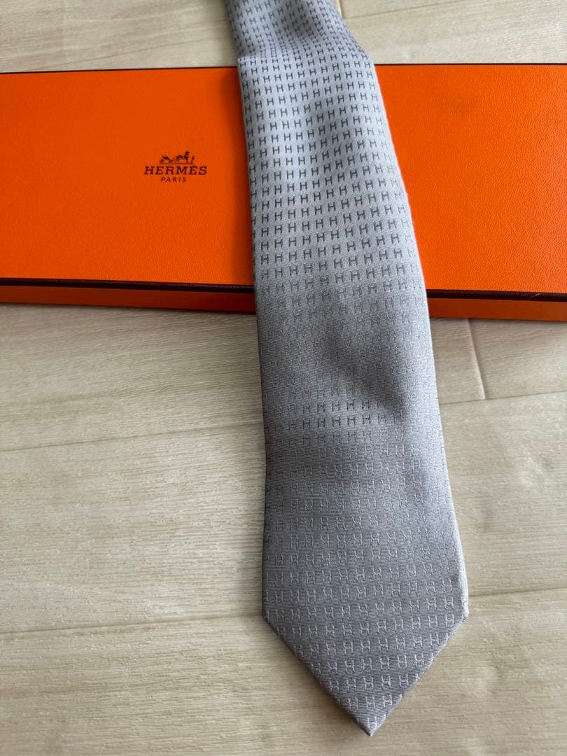 エルメス　ネクタイ　ファソネ　H柄　H織