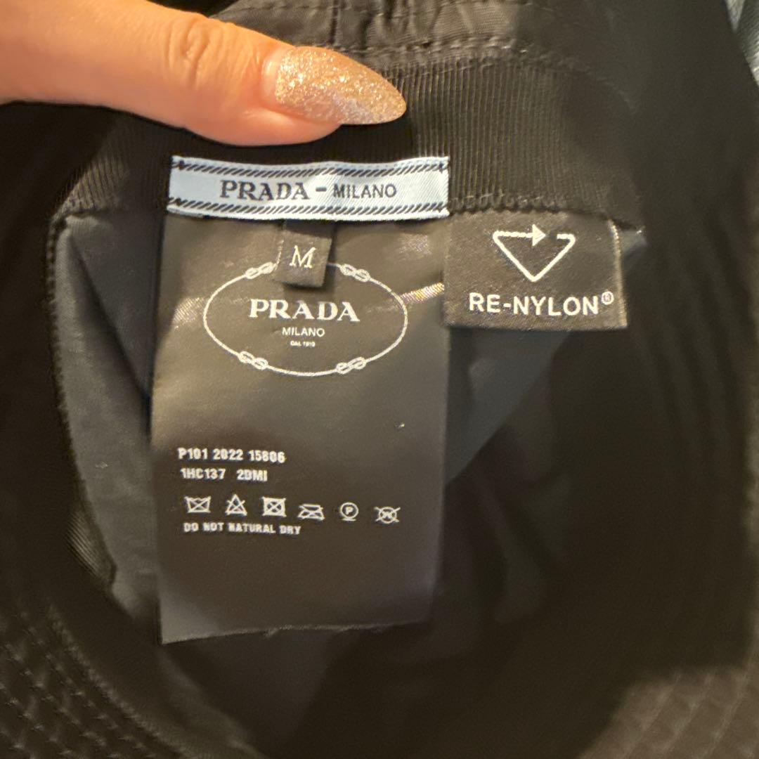 Prada ブラック バケットハット