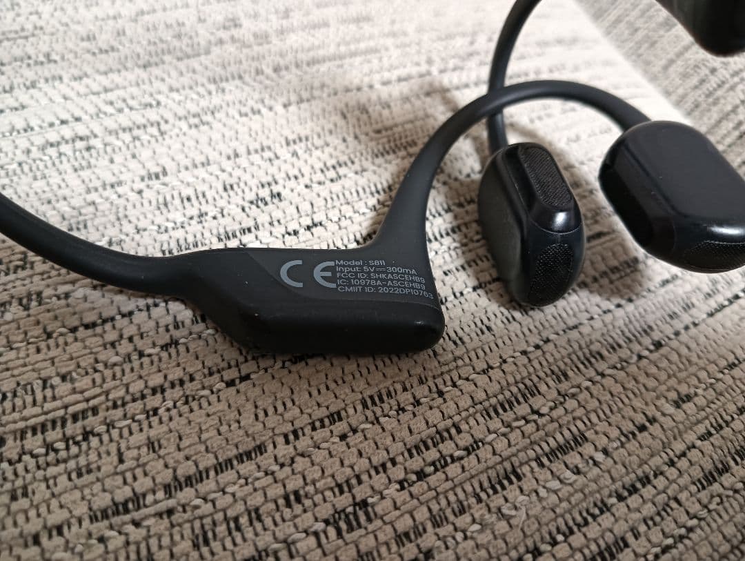 SHOKZ OPENRUN PRO Mini S811 箱、充電ケーブル付き