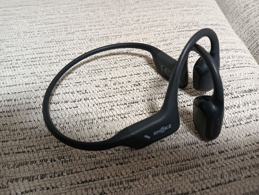 SHOKZ OPENRUN PRO Mini S811 箱、充電ケーブル付き