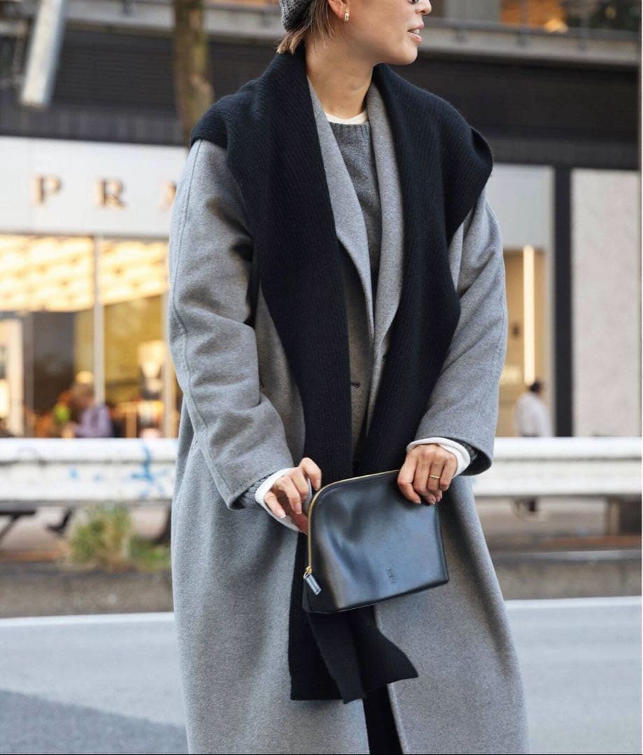 【新品】バイマレーネビルガー フーディスカーフ 黒 ドゥーズィーエムクラス