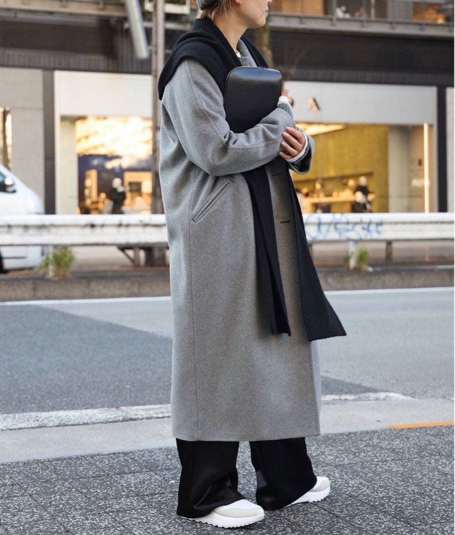 【新品】バイマレーネビルガー フーディスカーフ 黒 ドゥーズィーエムクラス