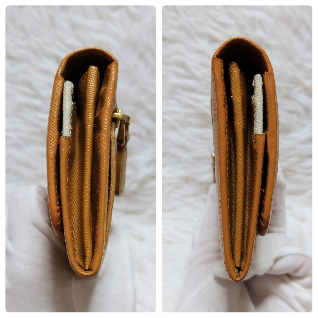 レア美品✨プラダ◇マルチカラーフラップ長財布　キャラメルミルクティーゴールド金具