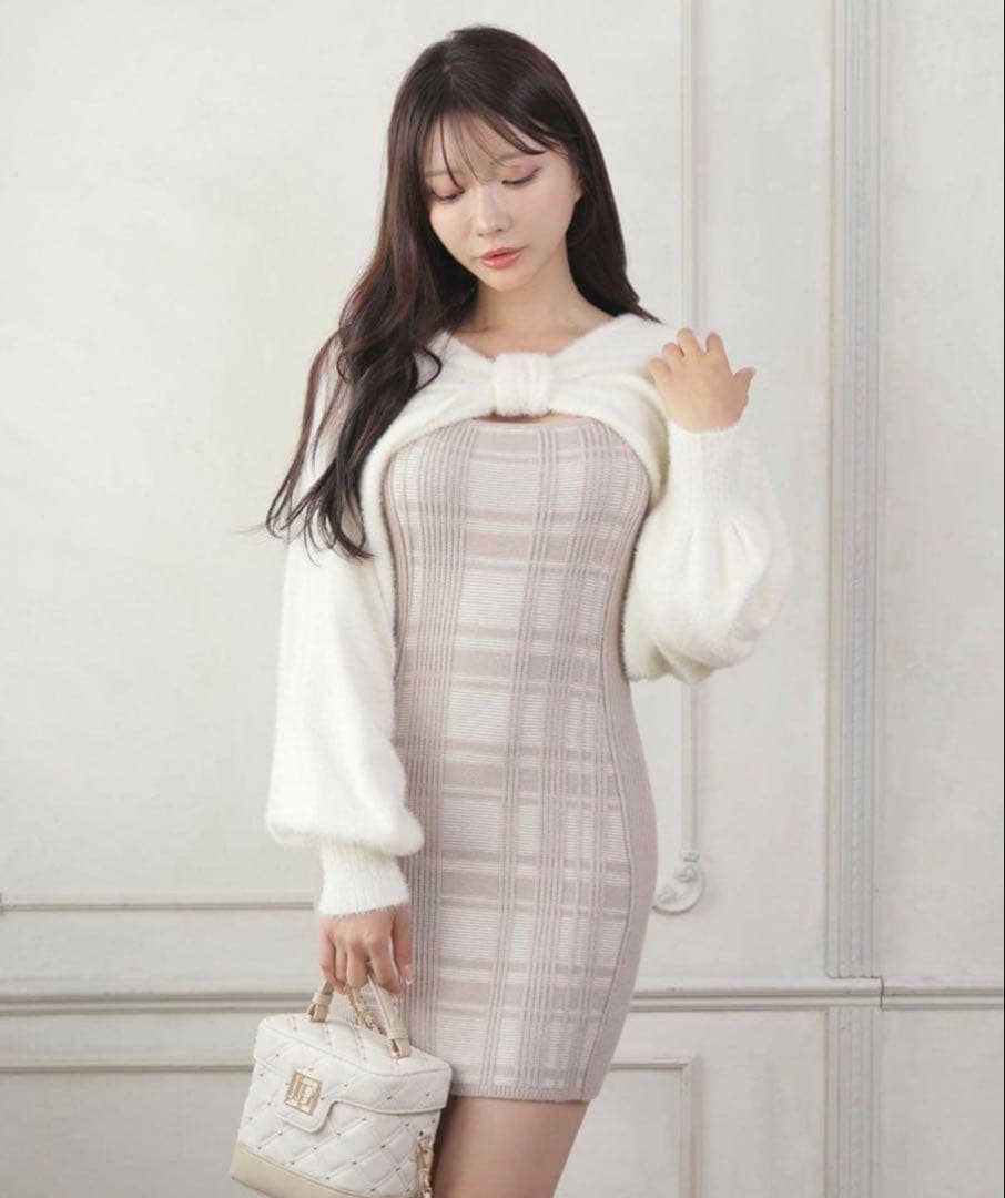 LIP SERVICE リボンフェザーアンサンブル　ニット　ワンピース