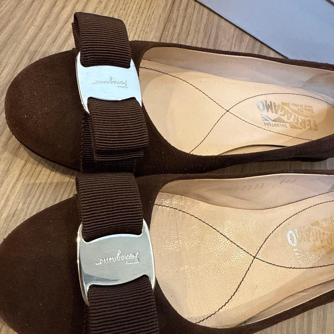 ◾️フェラガモ　ブラウン　バレエフラットシューズ　361/2
