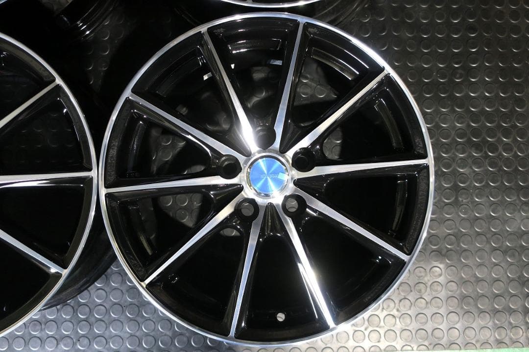 新品 トヨタ純正ナット対応 17×7J +45 PCD114.3 エコフォルム