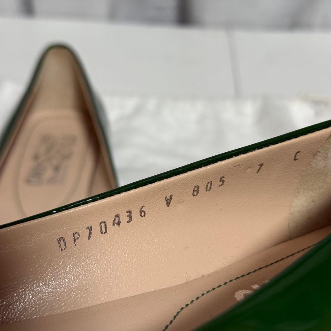 ⭐️未使用⭐️フェラガモ　ヴァリナ フラットシューズ　VARA ヴァラ