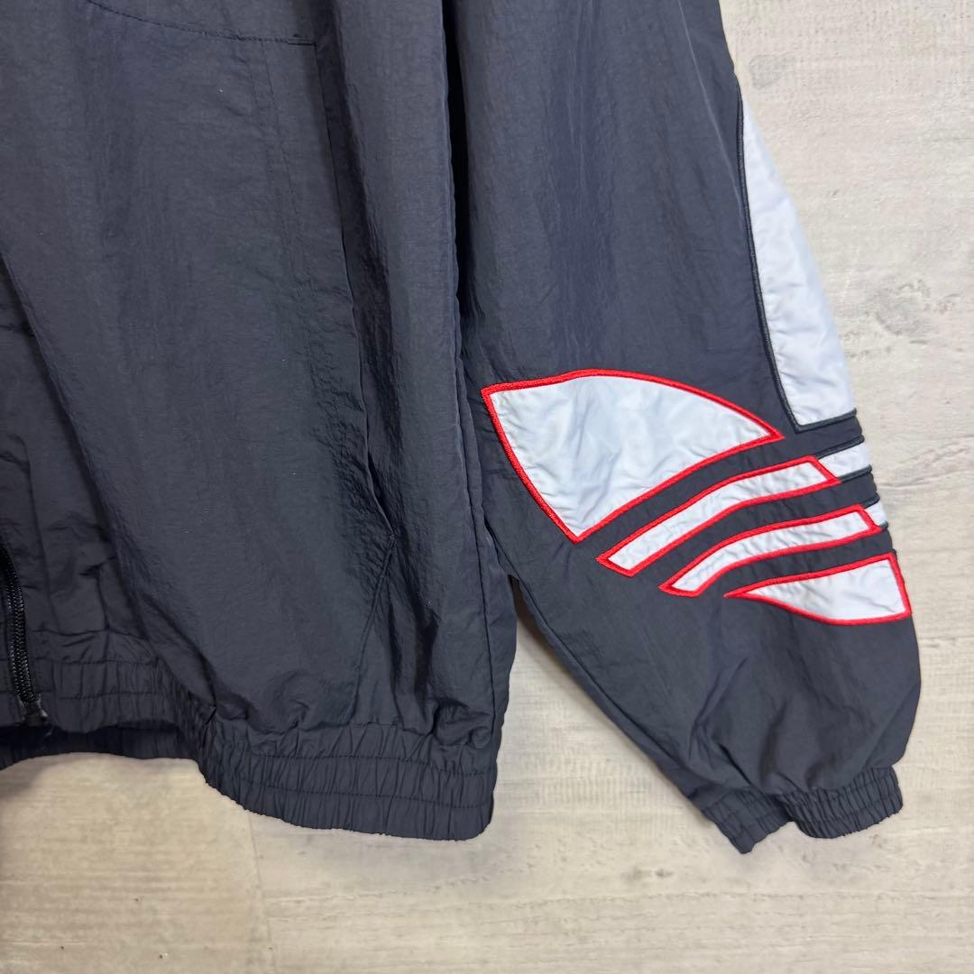 adidas　アディダス　トレフォイル刺繍　黒　ナイロンジャケット　L 目黒蓮