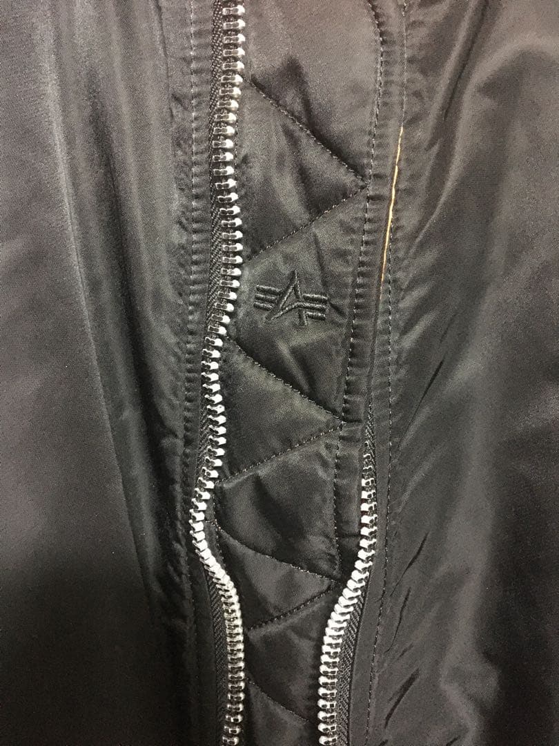 アルファ　alpha ma1 黒　M