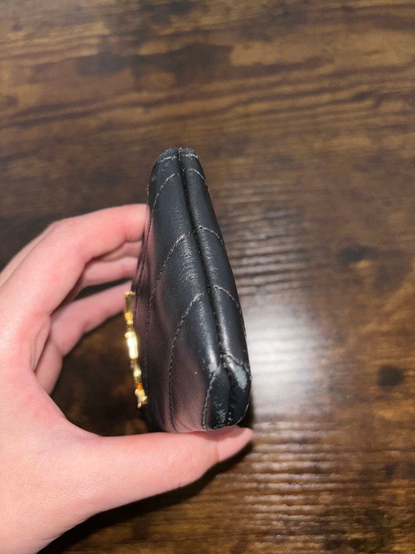 YSL キルティングレザーキーポーチ　黒