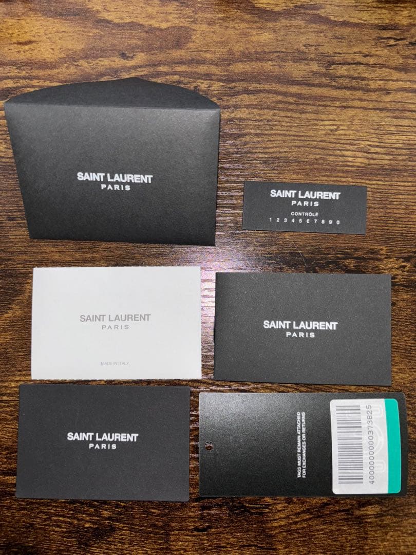 YSL キルティングレザーキーポーチ　黒