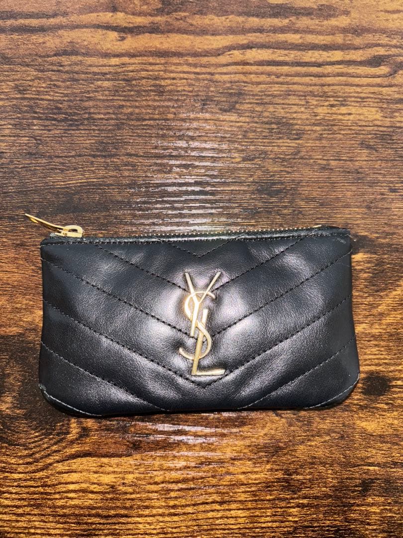 YSL キルティングレザーキーポーチ　黒