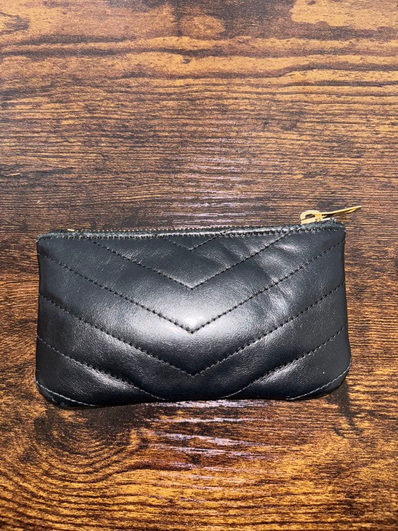 YSL キルティングレザーキーポーチ　黒