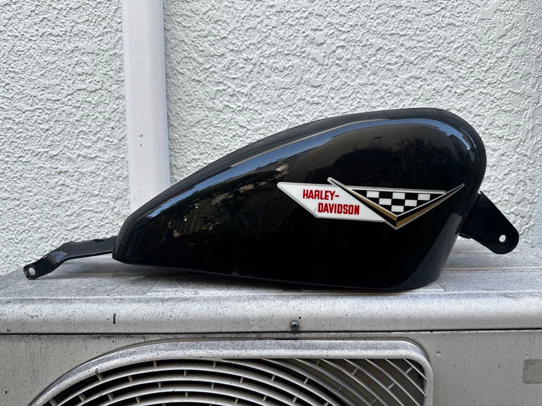 HARLEY-DAVIDSON スポーツスター　XL1200 タンク　48