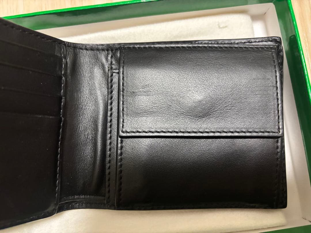 まる　Bottega Veneta 二つ折り財布
